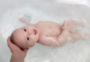cách chọn sữa tắm cho bé
